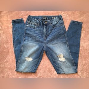 REWASH High Rise Ripped Skinny Jeans 🌟